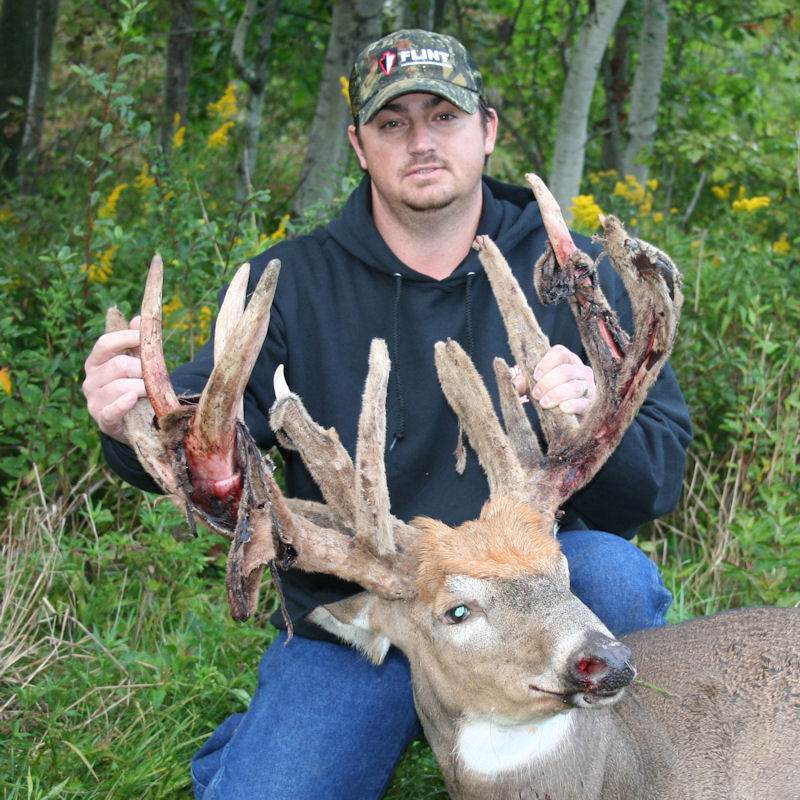 best whitetail hunting trips